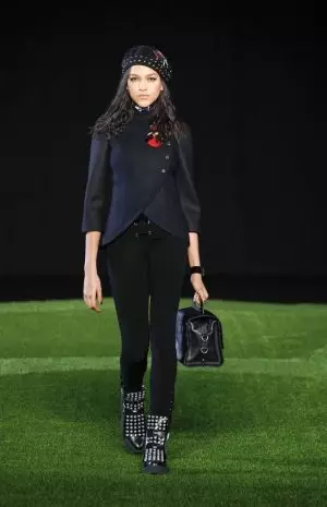 Marc nipasẹ Marc Jacobs Fall / Igba otutu 2015