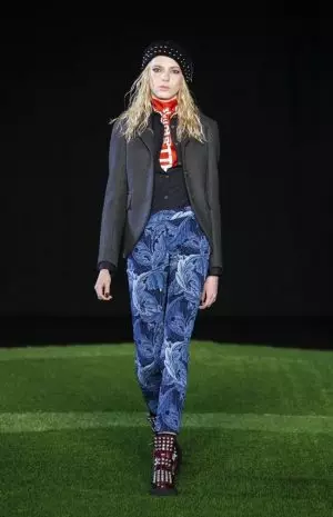 Marc nipasẹ Marc Jacobs Fall / Igba otutu 2015