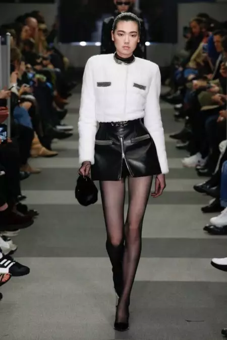 Gikuha ni Alexander Wang ang Estilo sa CEO alang sa Fall 2018