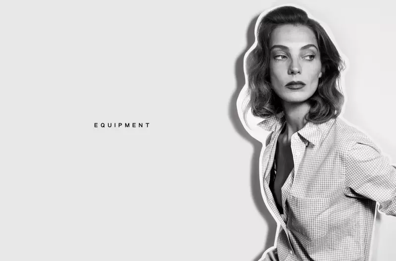 daria-werbowy-apparatuur-lente-zomer-2015-ads04