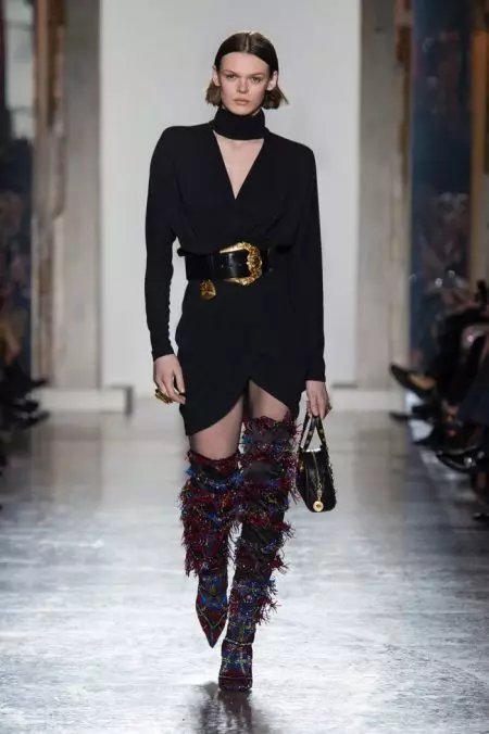 Versace, 2018 Sonbaharında Renkli Ekoselere Başladı