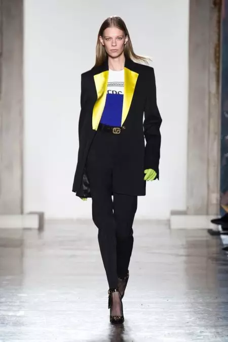 Versace assume xadrez colorido para o outono de 2018