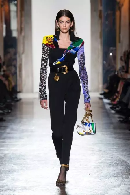 Versace assume xadrez colorido para o outono de 2018