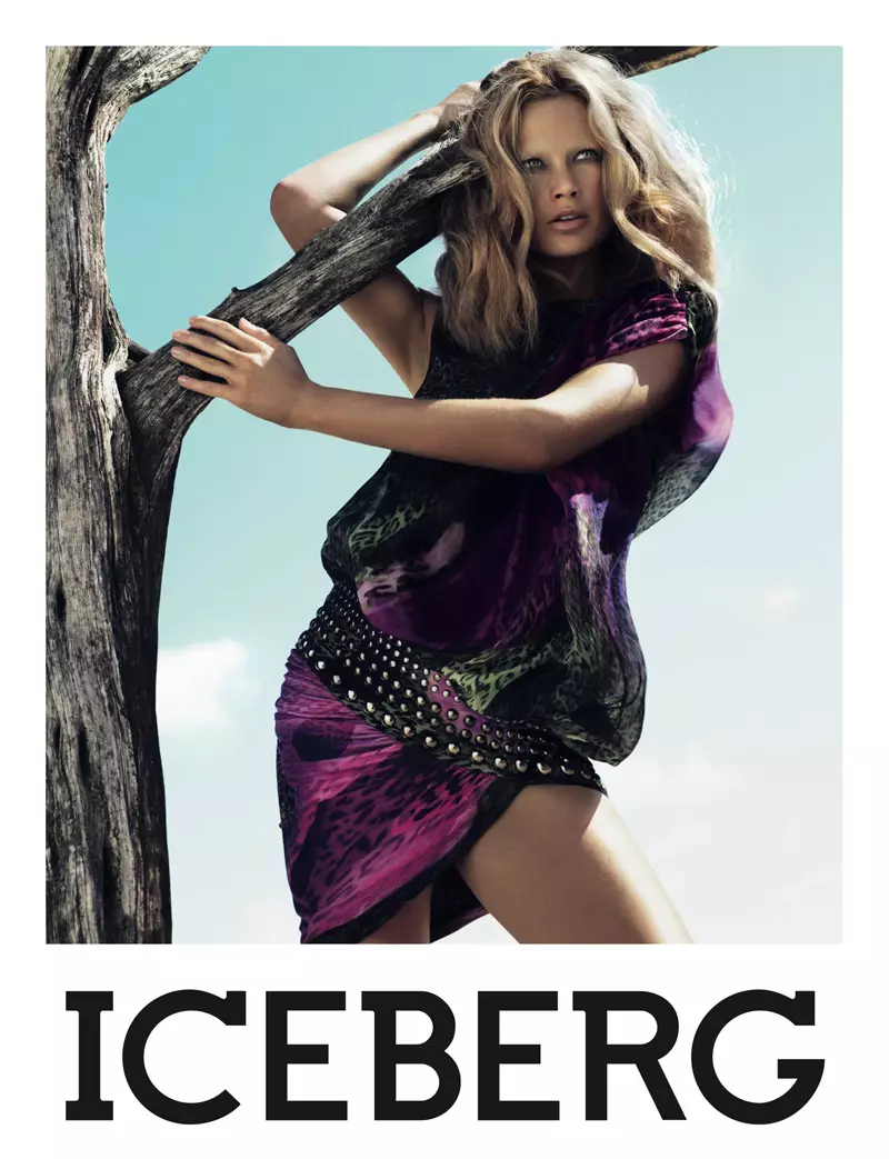 Кампанія Iceberg Spring 2010 | Керолін Мерфі від Mert & Marcus