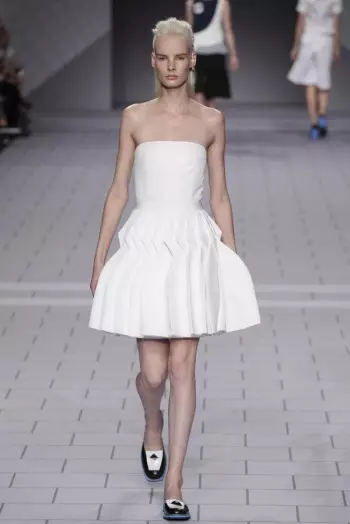 Viktor & Rolf Spring / Summer 2014 | Paris Fashion Week