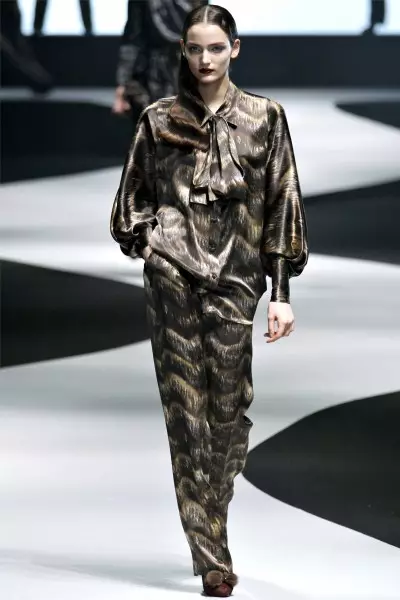 Viktor & Rolf Fall 2012 | Paris Fashion Week