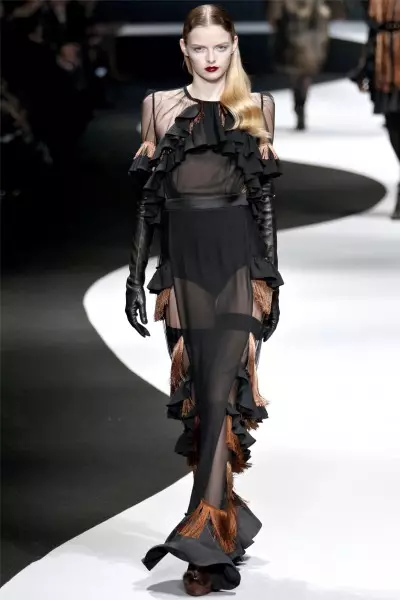 Viktor & Rolf Fall 2012 | Paris Fashion Week