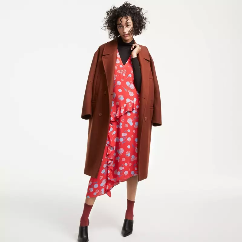 H&M Wool Coat, Ruffled Dress, Turtleneck Top thiab Slingbacks