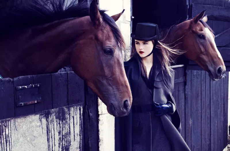 Rasa Zukauskaite Iimodeli Equestrian Fashion for Marie Claire Spain ngu Sergi Pons