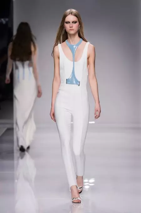 Atelier Versace gerir sportlegan glamúr fyrir vorið 2016