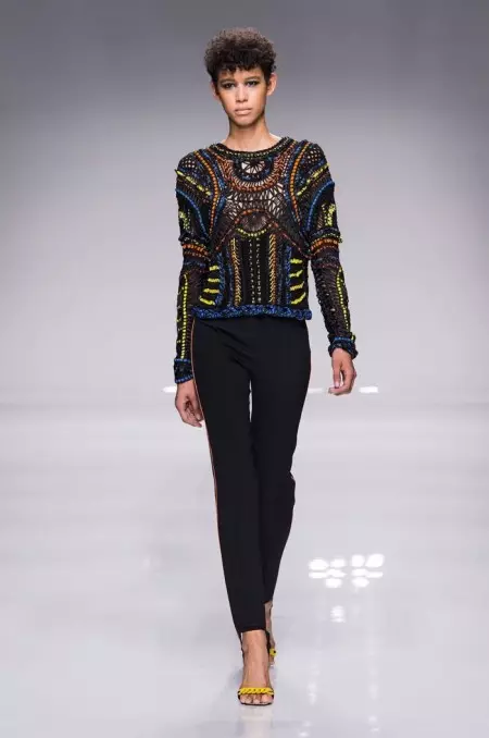 Atelier Versace 2016-يىلى ئەتىيازلىق تېرىلغۇ ئۈچۈن Sporty Glam قىلامدۇ؟