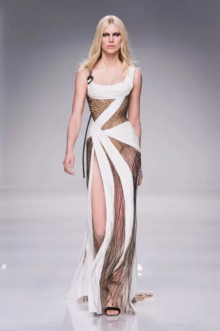 Atelier Versace 2016 оны хаврын загварт зориулсан спортлог гялалзсан гоо сайхныг бүтээв