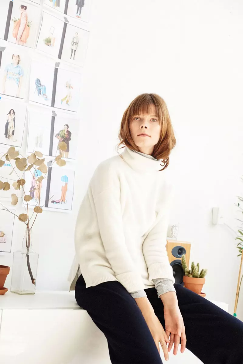 Club Monaco Julie Turtleneck, Kachina 캐시미어 스웨터 및 Ivrit 스웨터 팬츠