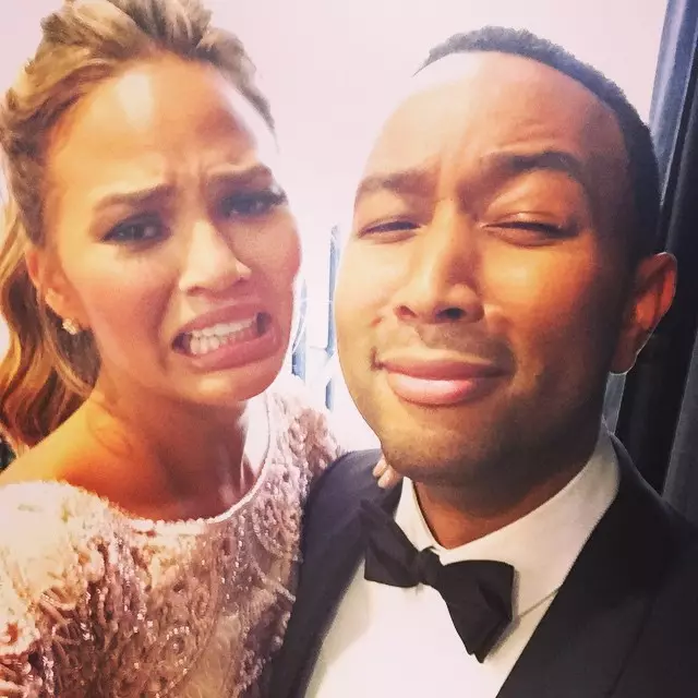 Chrissy Teigen lan bojone John Legend ngece dheweke