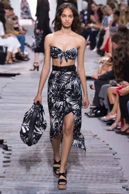 Michael Kors apporte une aisance chic à sa collection printemps 2018