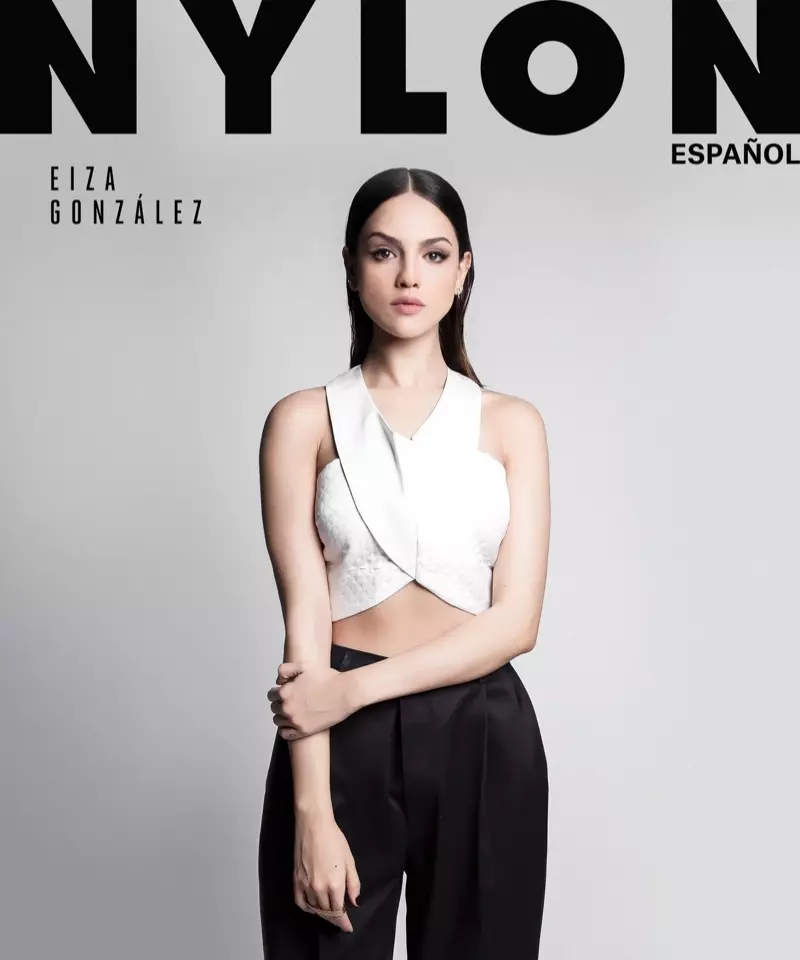 Eiza Gonzalez on Nylon Español ಮಾರ್ಚ್ 2015 ರ ಮುಖಪುಟ