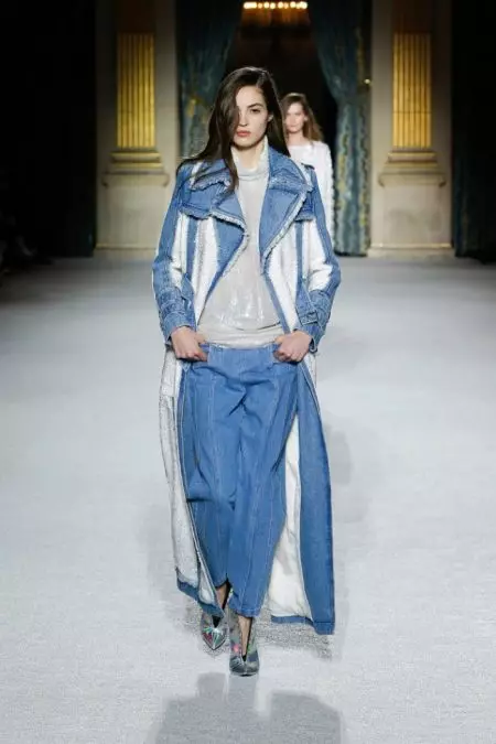 Balmain postaje futuristički za jesen 2018