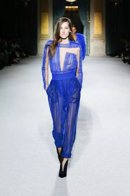 Balmain הולך לעתידני לסתיו 2018