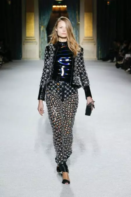 Balmain Mus Futuristic rau lub caij nplooj zeeg 2018