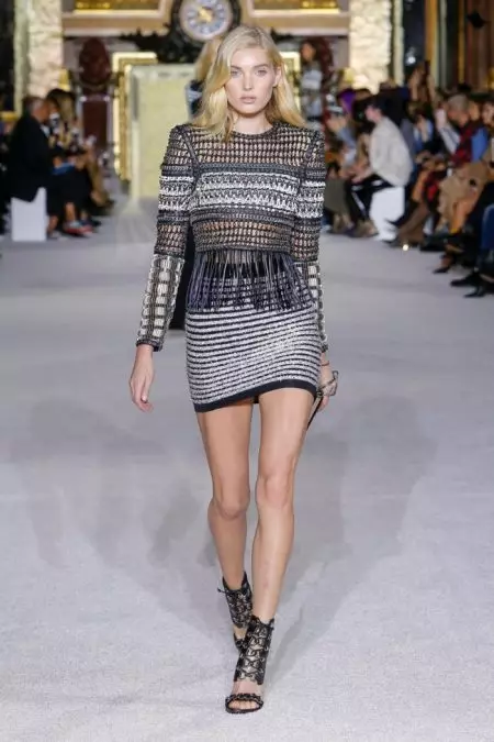 Balmain เสนอ Luxe Monochrome สำหรับฤดูใบไม้ผลิปี 2018