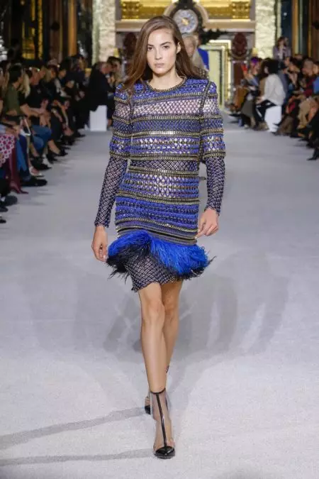 “Balmain” 2018-nji ýylyň bahary üçin “Lýuks monohromyny” hödürleýär