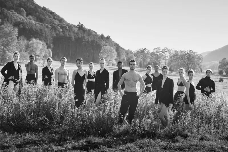 Nakuha ni Peter Lindbergh ang kampanya sa New York City Ballet sa 2016-2017