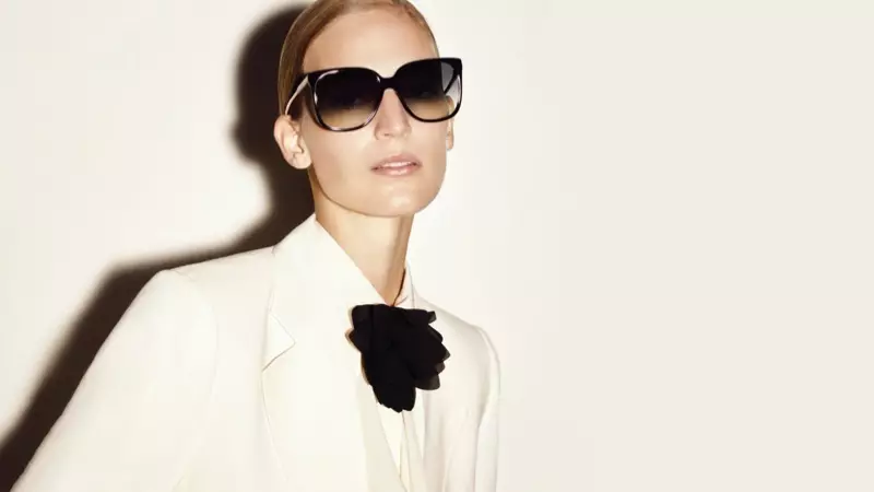 Umkhankaso we-Victoria Beckham Eyewear Spring 2020