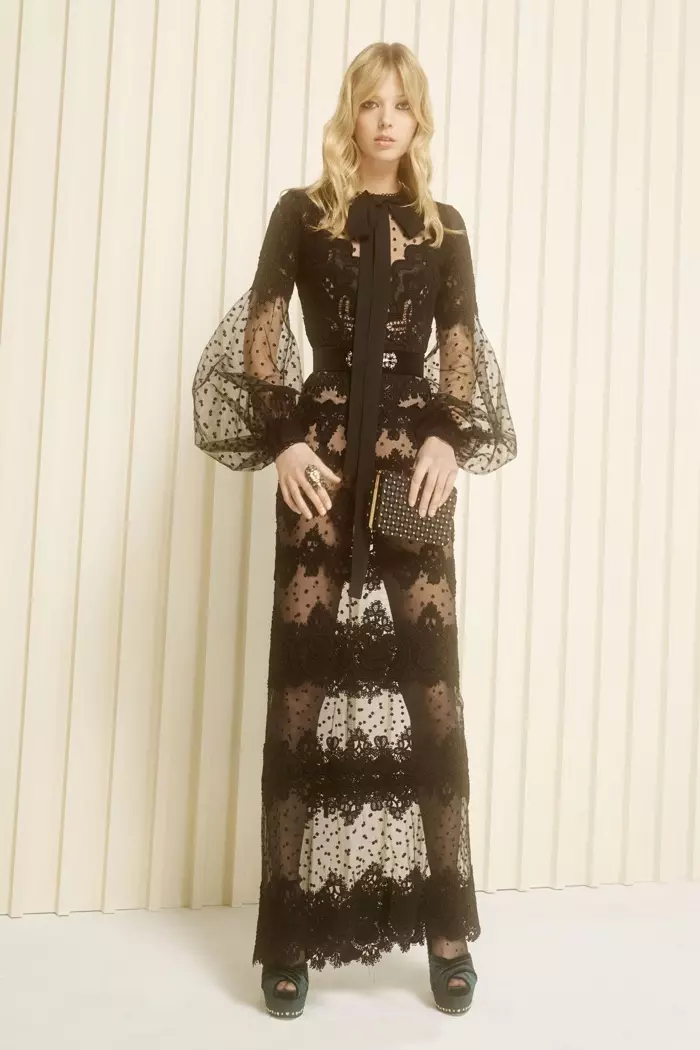 Ο Elie Saab αγκαλιάζει τη δεκαετία του '80 για το Pre-Fall 2017