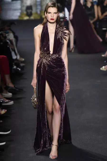 Elie Saab ເອົາເສັ້ນຟ້ານິວຢອກໄປສູ່ Fall Haute Couture