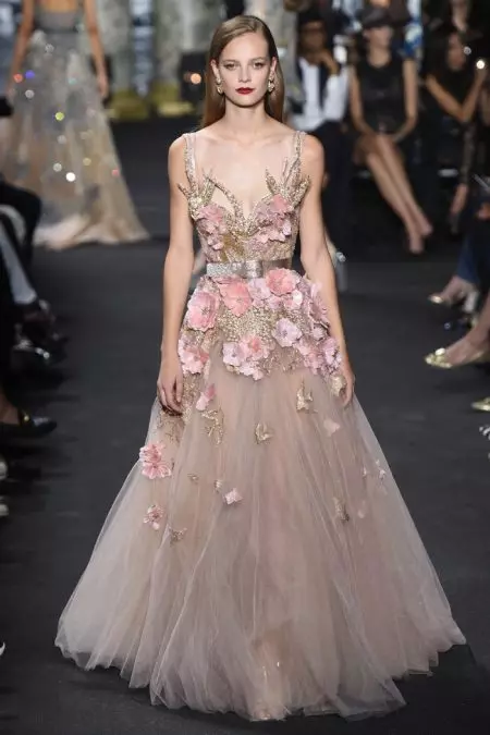 Elie Saab-ek New Yorkeko Skyline ekarri du udazkeneko goi joskintzara