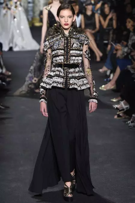 Elie Saab o tlisa New York Skyline ho Fall Haute Couture