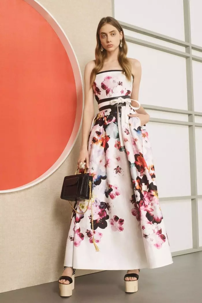 Elie Saab Resort 2017: Cherry blossom print jurk mei riem taille