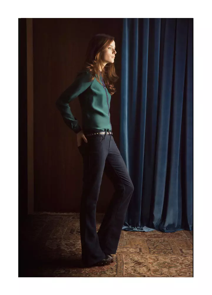 Anna de Rijk para Massimo Dutti Lookbook de decembro de 2011