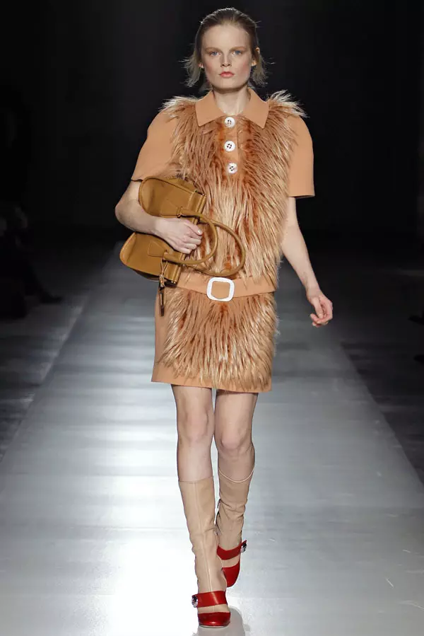 Prada Sonbahar 2011 | Milano Moda Haftası