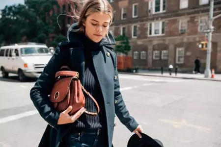 Solange Knowles, Nina Agdal Michael Kors Campaign සඳහා වීදි බැස ගියේය