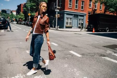 Solange Knowles, Nina Agdal Turun ke Jalan untuk Kampanye Michael Kors