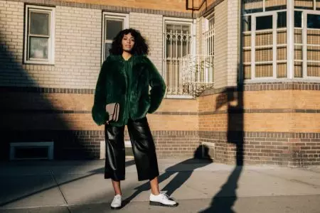 Solange Knowles, Nina Agdal Turun ke Jalan untuk Kampanye Michael Kors