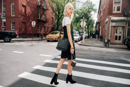 Solange Knowles, Nina Agdal Buail Feachtas Streets for Michael Kors