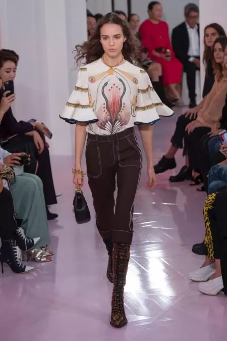 Chloe Anapata Usasisho Mpya wa Spring 2018