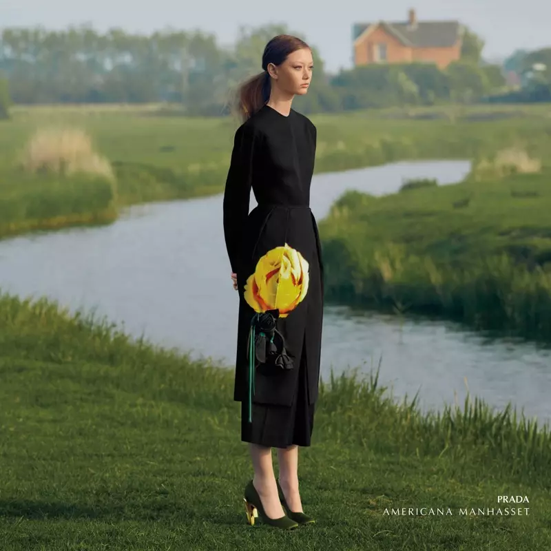 Americana Manhasset plaas die kollig op Prada vir herfs-winter 2019-veldtog