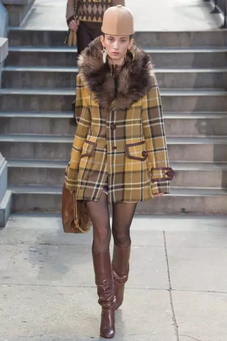 Marc Jacobs Fall 2017 Show සමඟ Hip-Hop වෙත උපහාර දක්වයි