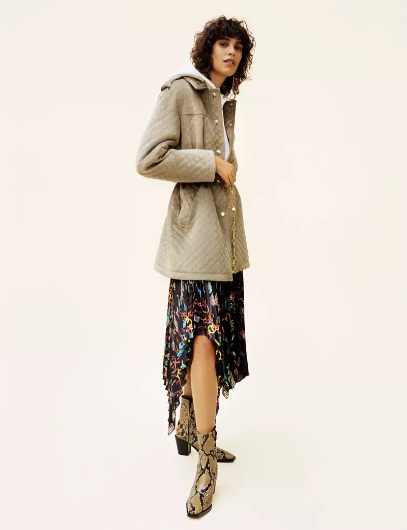 Zara Quilted Velvet Parka, Skirt Asymmetrical Pleated ary kiraro kitrokely misy ombelahin-tongony hoditra