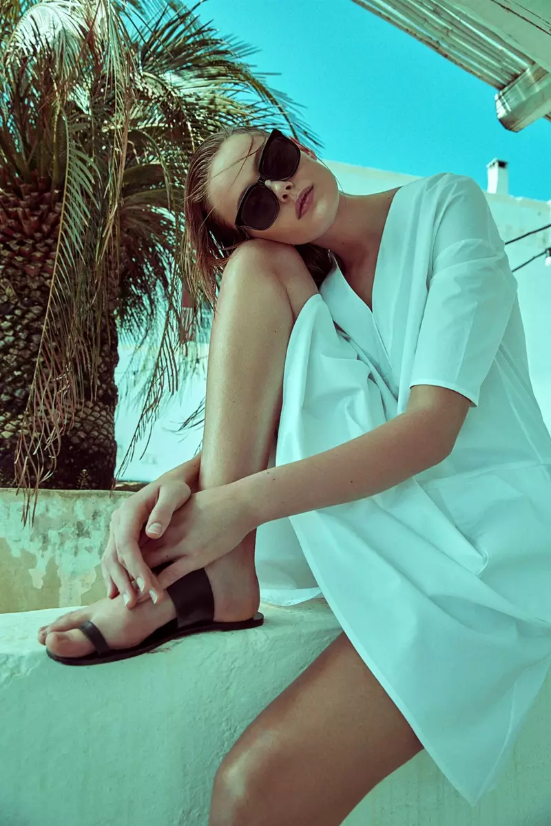 Frida Gustavsson Models Casual Summer Style for ELLE Sweden