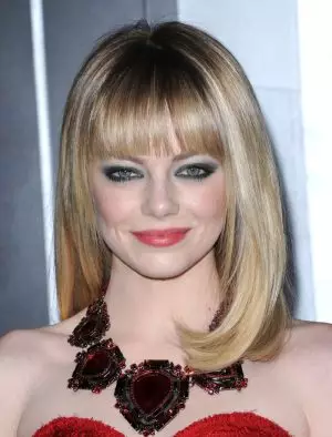 Rengê Porê Emma Stone Di nav Salan de