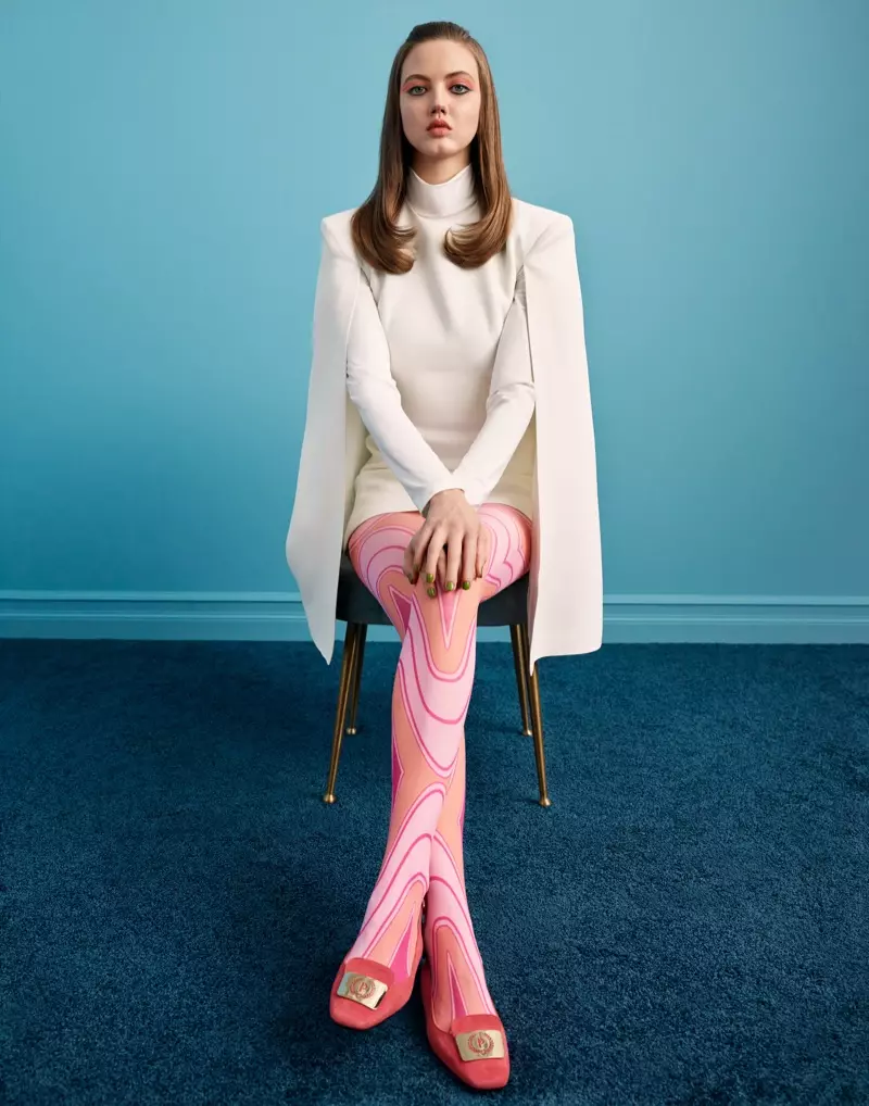 Lindsey Wixson poseer in retro modes vir ELLE Rusland