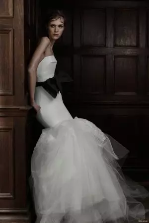 Vera Wang Mus Seductive rau Spring Bridal Collection