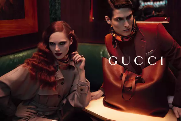 Karmen Pedaru e Nadja Bender ficam sensuais para a campanha de pré-outono 2012 da Gucci por Mert & Marcus