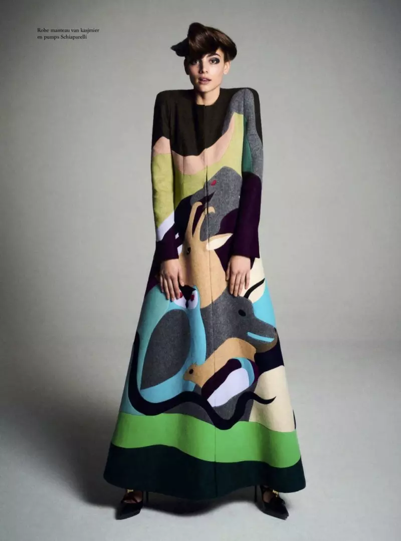 Romy Schönberger ist A Work of Art für Harper's Bazaar Niederlande