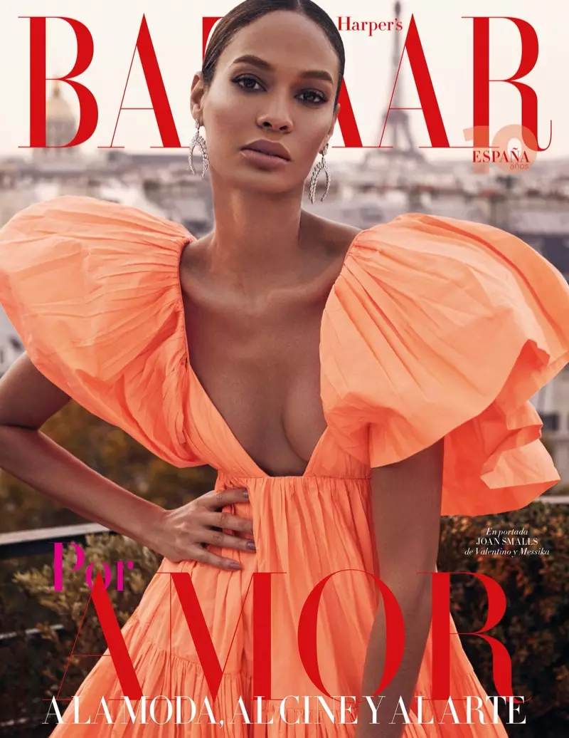 Joan Smalls duro ni Awọn iboji gbigbọn fun Harper's Bazaar Spain