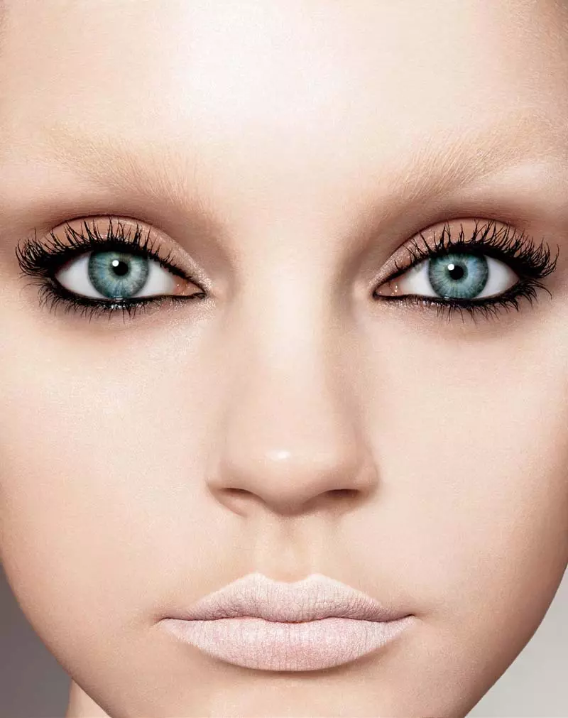 Morning Beauty | UJessica Stam nguRichard Burbridge